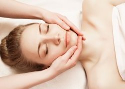 טיפולי פנים וקוסמטיקה במרכז רפואי דניאלי